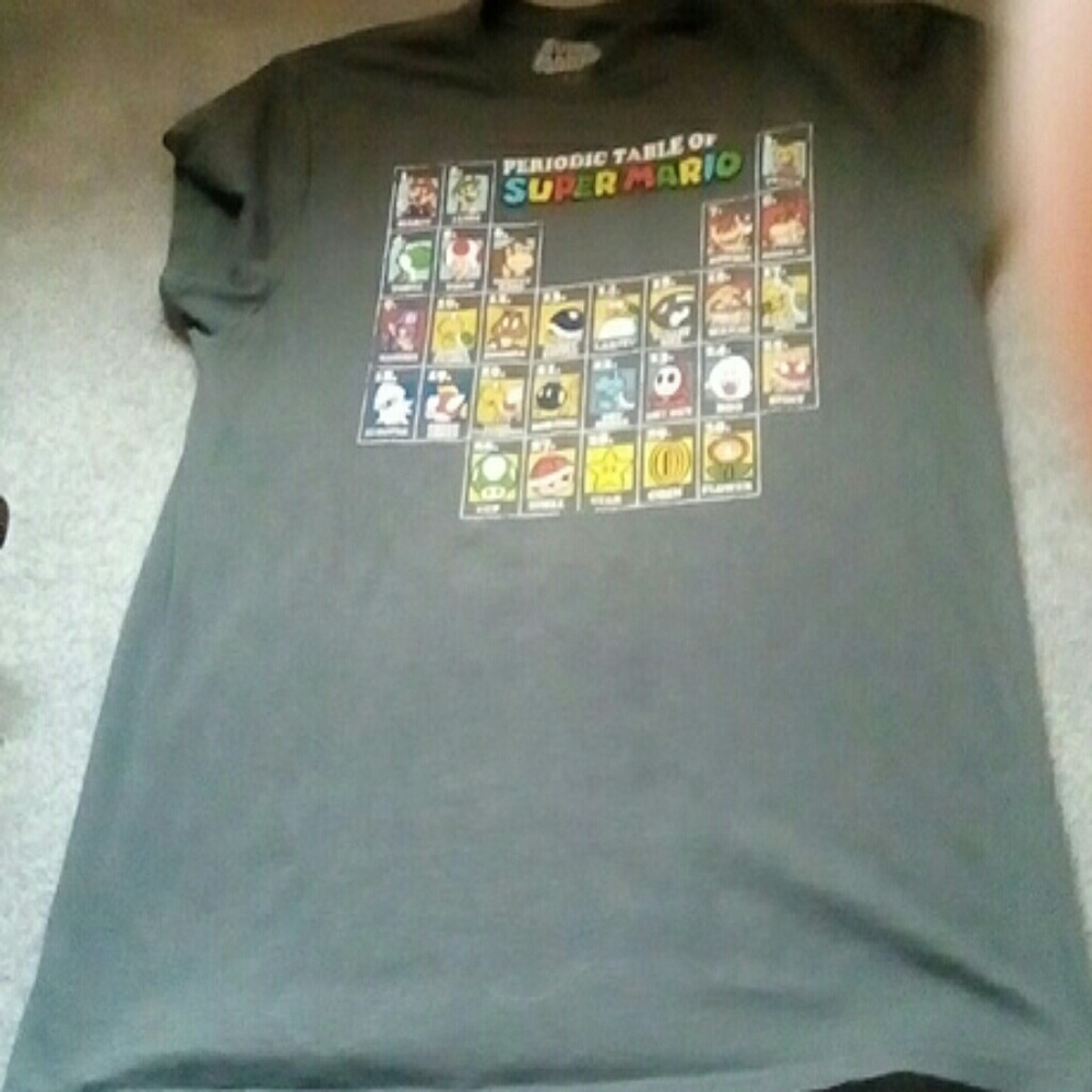 Mens Super Mario shirt!
